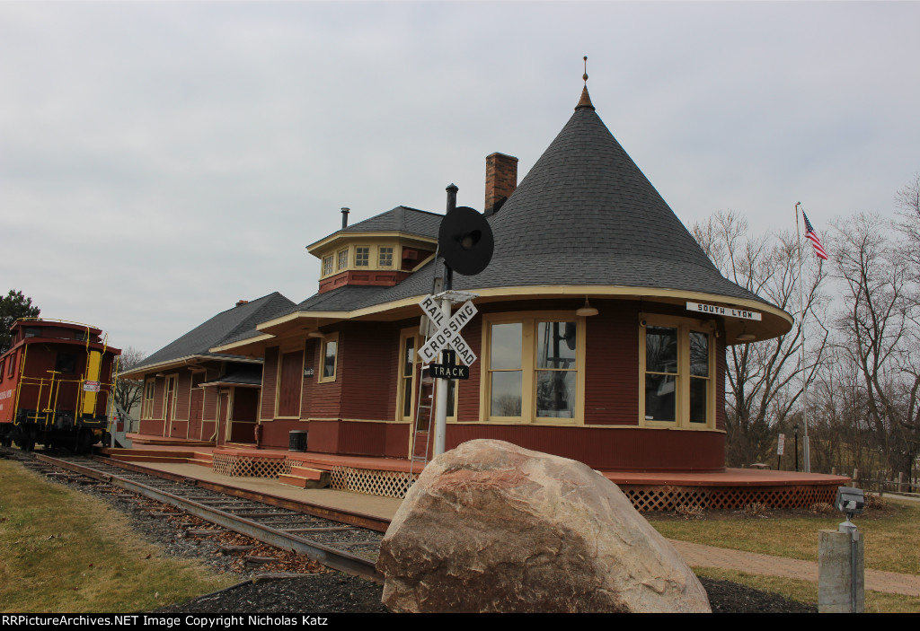 South Lyon GTW Depot